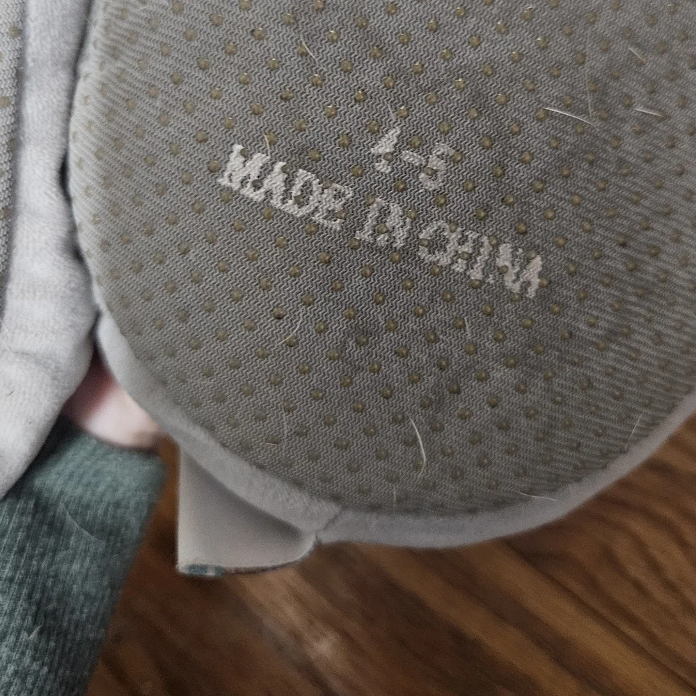 Squishmallows Rocky the Raccoon Slippers size 4-5